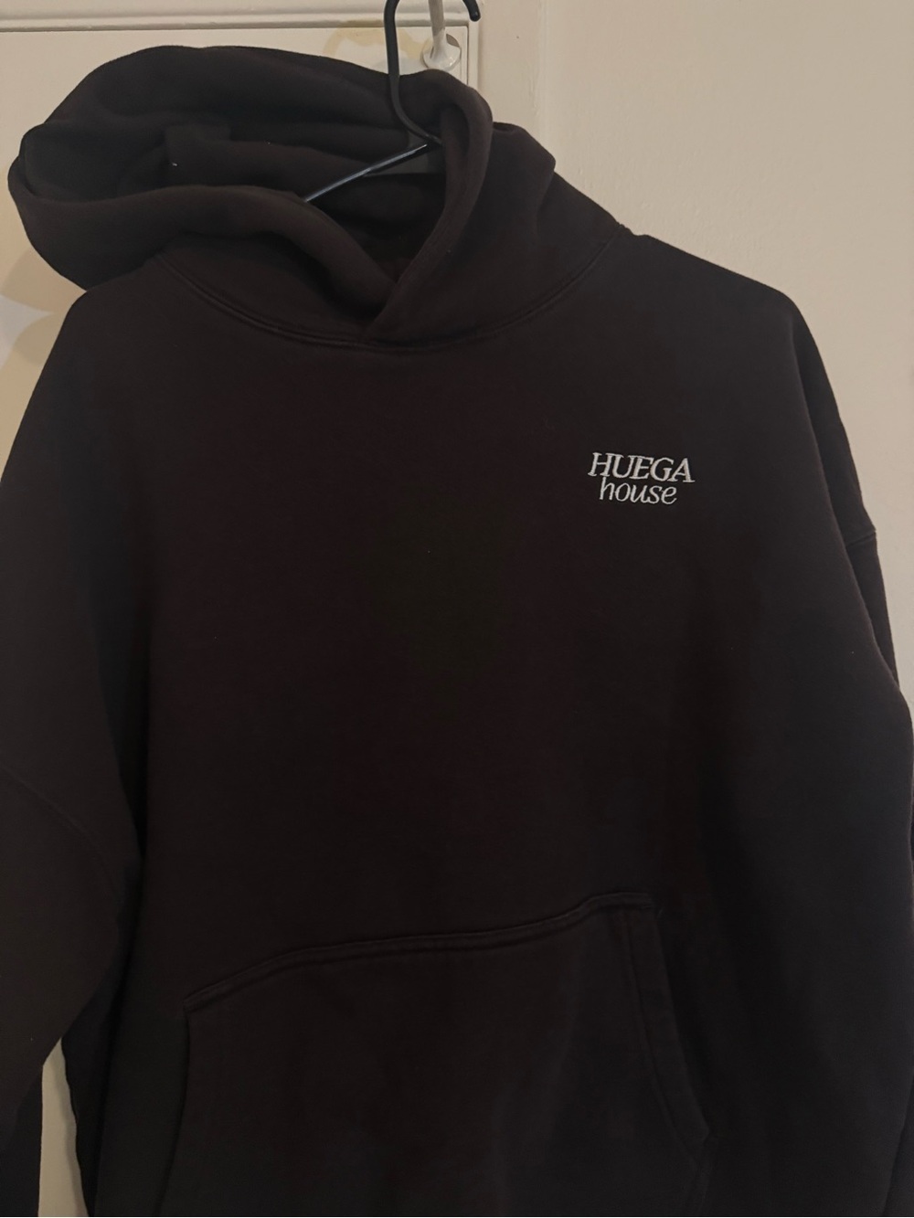 HUEGA house chocolate brown Hooded Sweatshirt says xl is medium